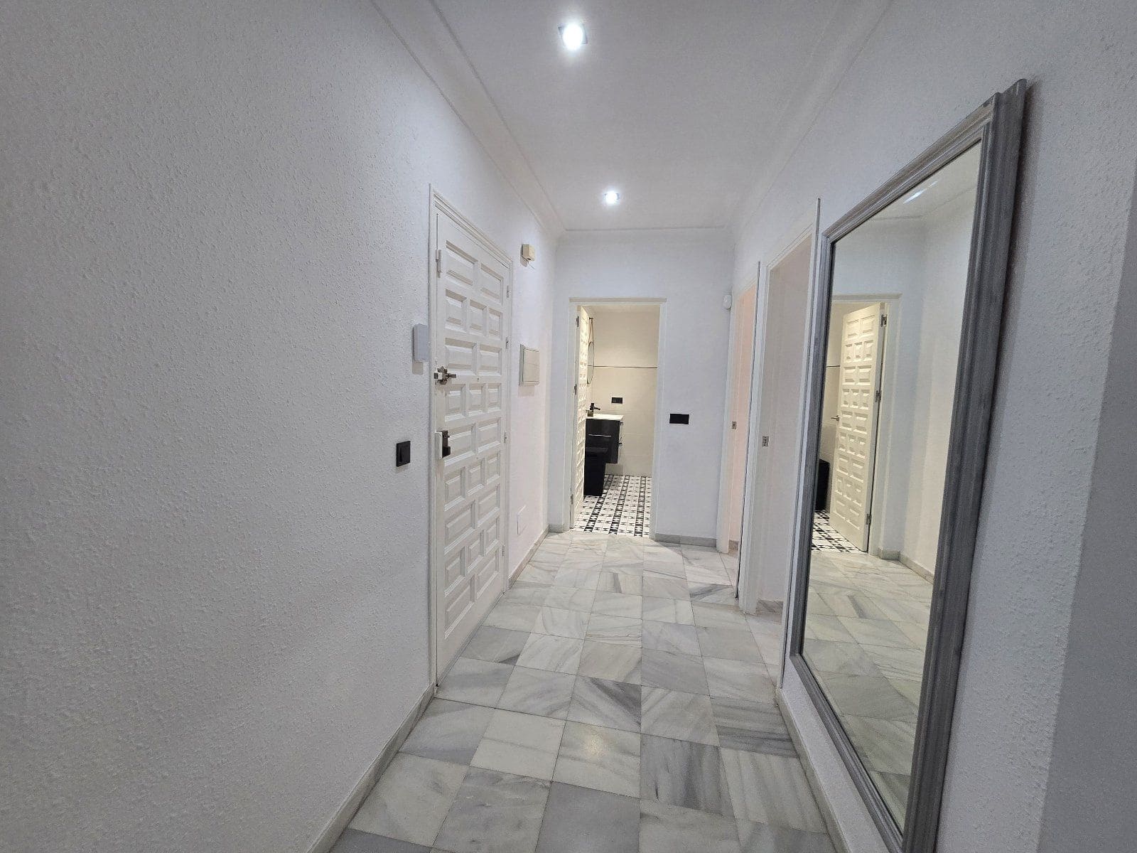 2 sypialnia Mieszkanie na sprzedaż w Garrucha z garażem - 179 000 € (Ref: 10041904)