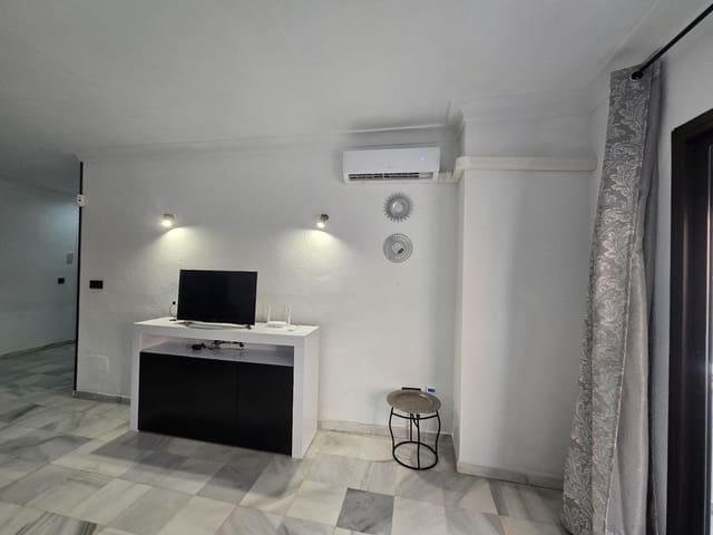 2 sypialnia Mieszkanie na sprzedaż w Garrucha z garażem - 179 000 € (Ref: 10041904)