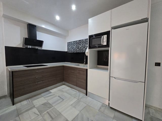 2 sypialnia Mieszkanie na sprzedaż w Garrucha z garażem - 179 000 € (Ref: 10041904)