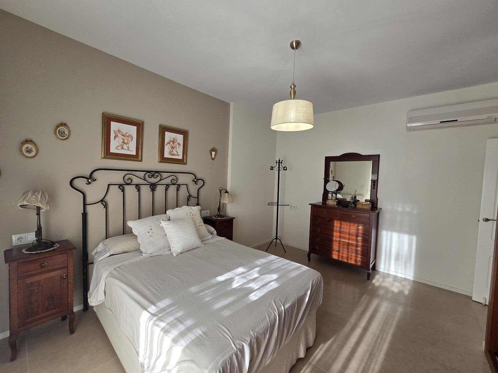 5 chambre Maison de Ville à vendre à Huercal-Overa avec garage - 299 900 € (Ref: 10042304)