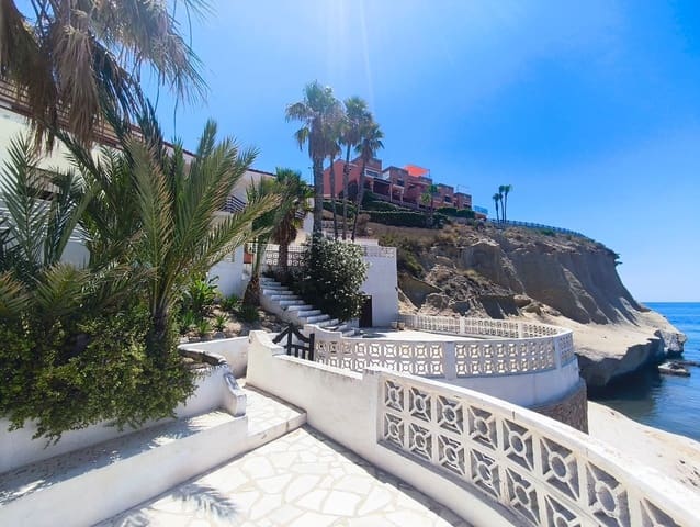 Chalet de 5 habitaciones en San Juan de los Terreros, Pulpí en venta con piscina garaje - 1.099.900 € (Ref: 10057263)
