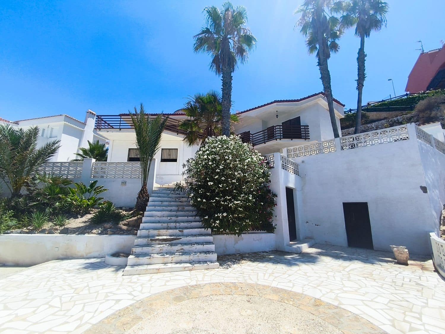 Chalet de 5 habitaciones en Pulpí en venta con piscina garaje - 1.099.900 € (Ref: 10057263)