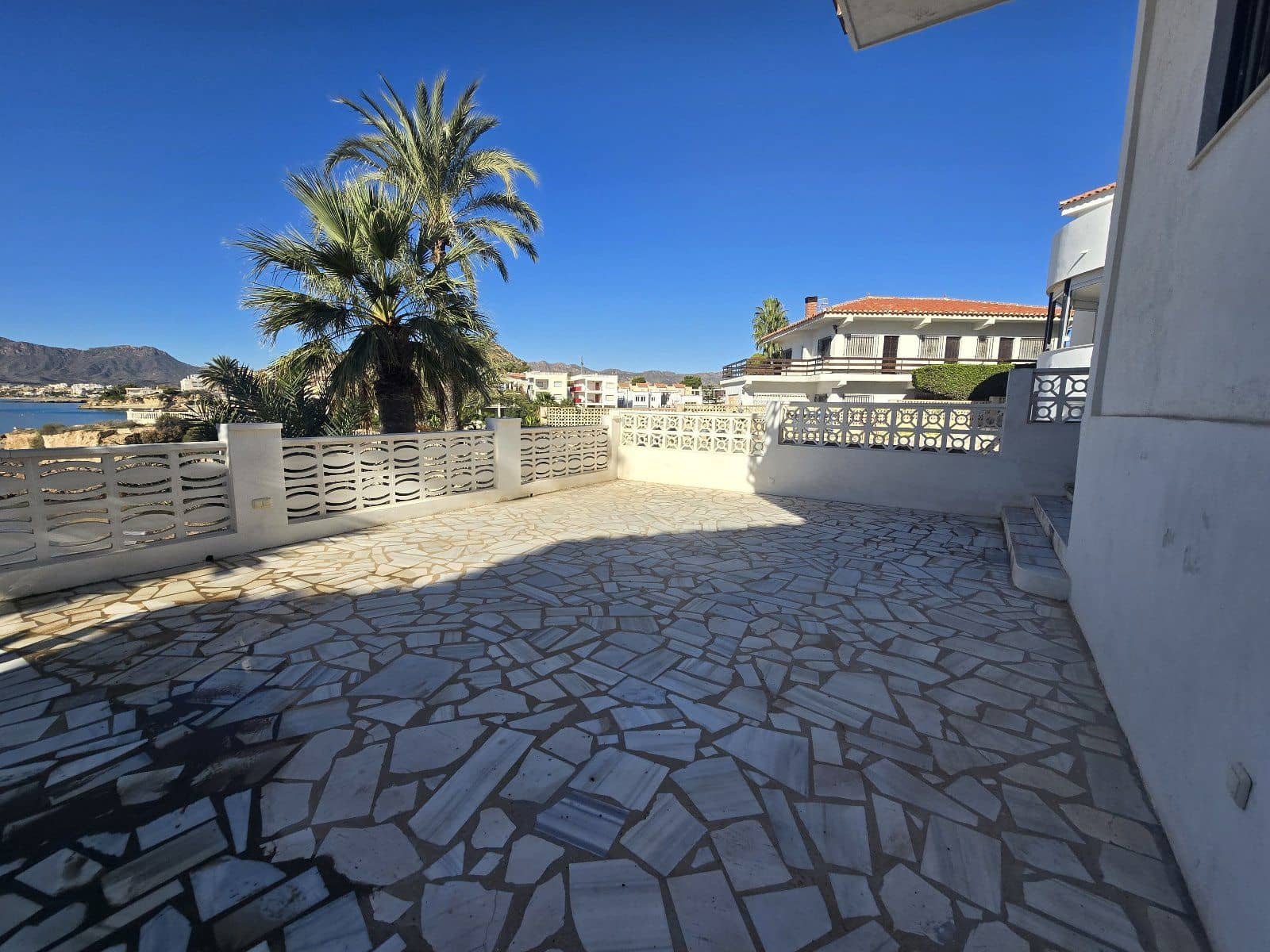 Chalet de 5 habitaciones en Pulpí en venta con piscina garaje - 1.099.900 € (Ref: 10057263)