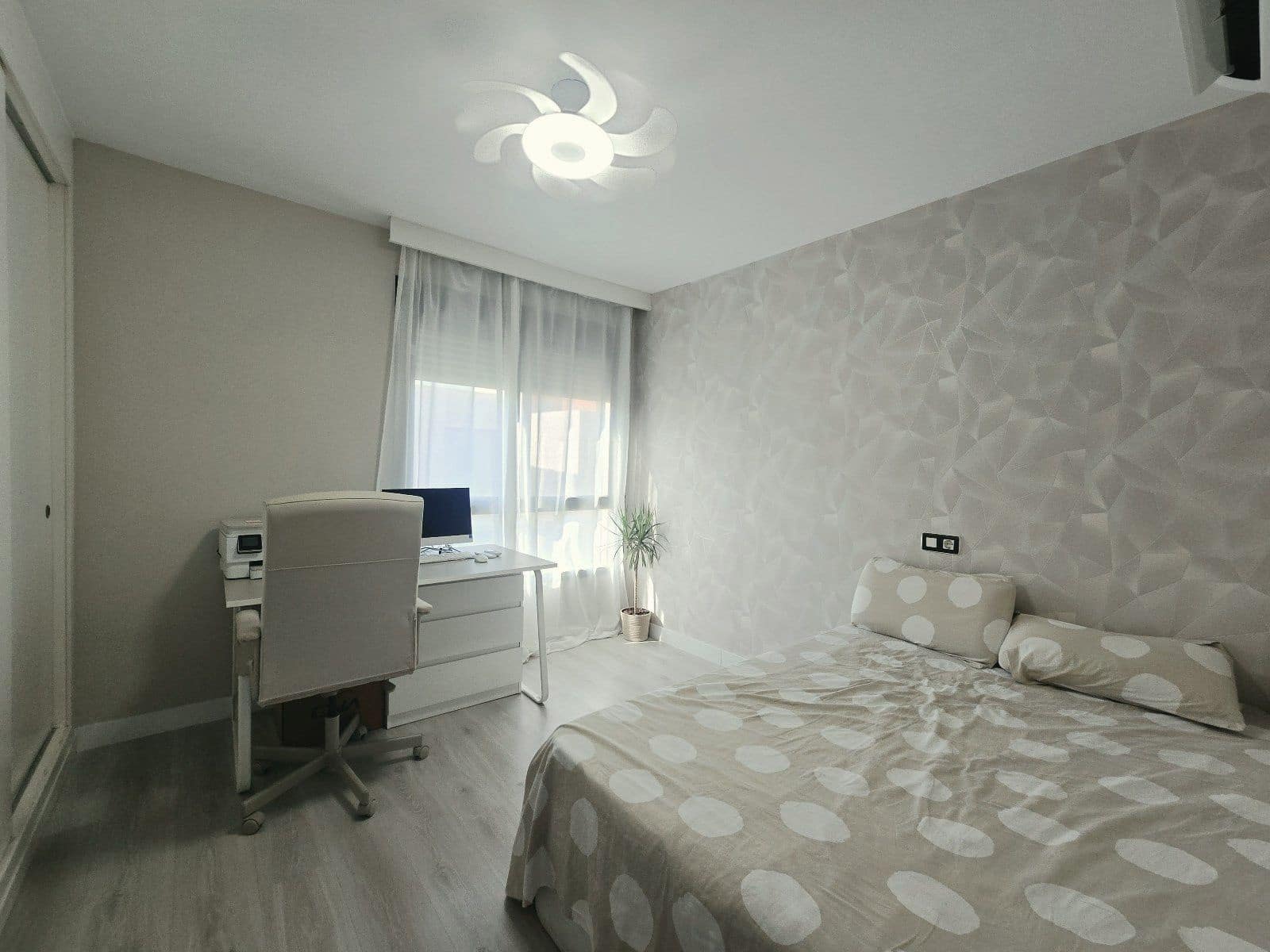 Casa de 2 habitaciones en Vera en venta con piscina garaje - 275.000 € (Ref: 10071010)