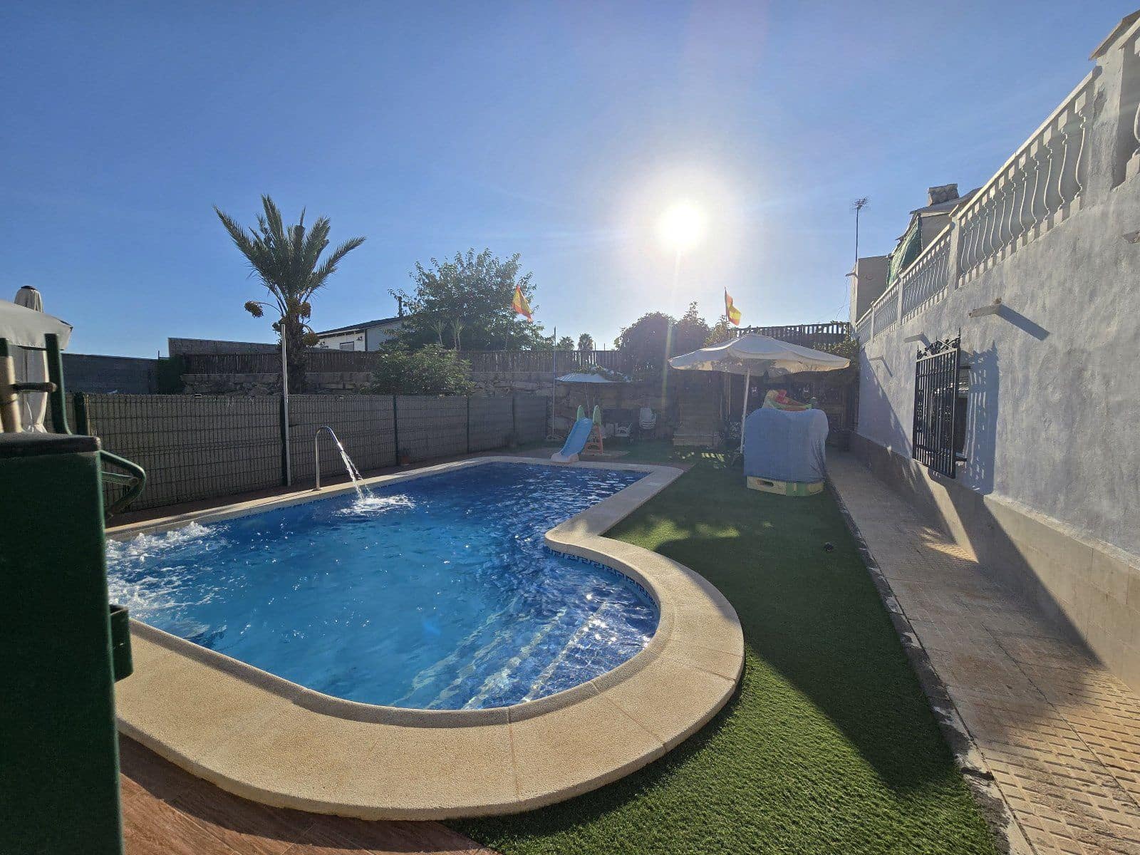 5 soveværelse Villa til salg i Huercal-Overa med swimmingpool garage - € 339.000 (Ref: 10074754)
