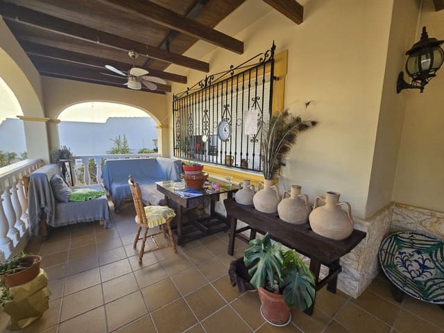 5 soveværelse Villa til salg i Huércal-Overa med swimmingpool garage - € 339.000 (Ref: 10074754)