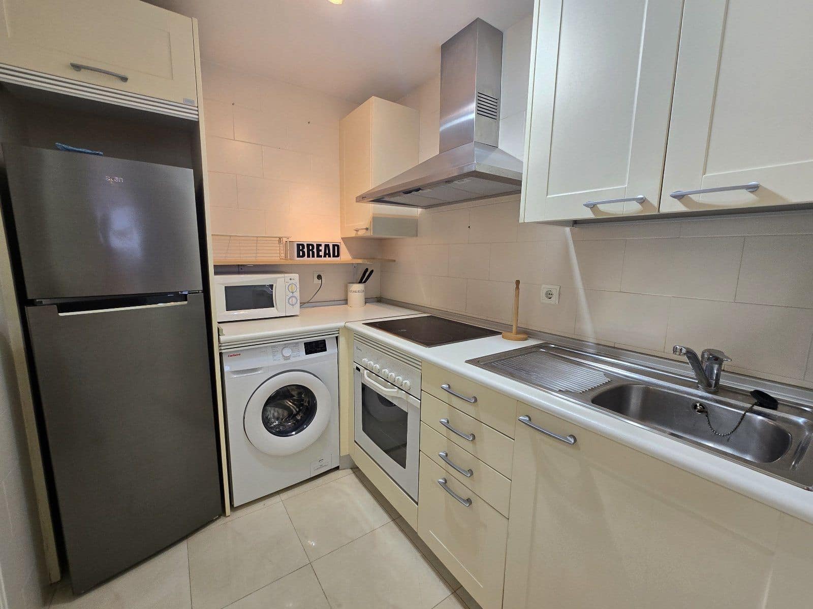 2 bedroom Flat for sale in Mojacar with pool garage - € 159,000 (Ref: 10080239)