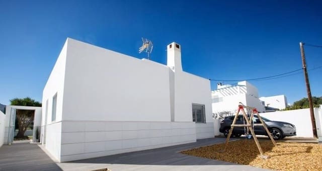 3 bedroom Villa for sale in Mojácar with pool garage - € 478,000 (Ref: 10104332)