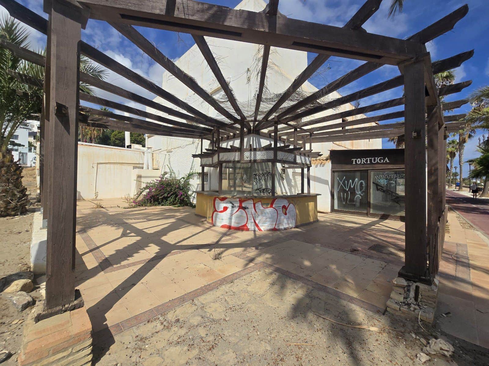Commercial for sale in Mojacar - € 1,999,000 (Ref: 10111892)