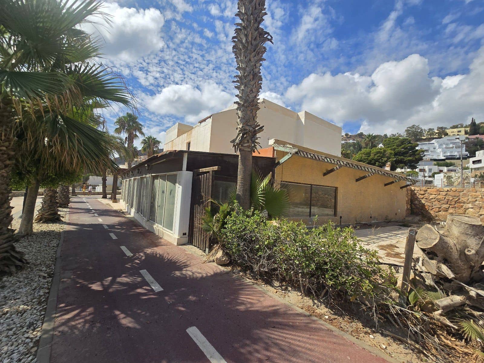Commercial for sale in Mojacar - € 1,999,000 (Ref: 10111892)