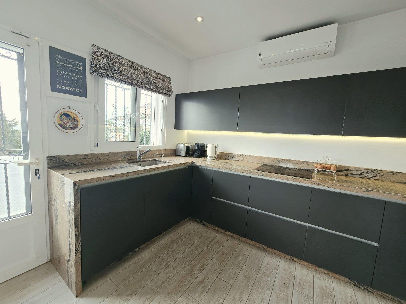 4 Zimmer Villa zu verkaufen in Mojacar mit Pool Garage - 950.000 € (Ref: 10135666)