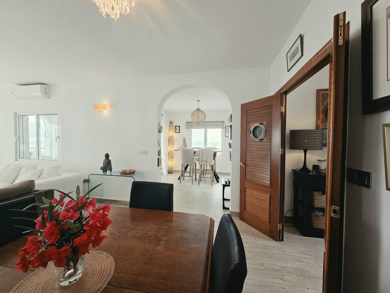 4 Zimmer Villa zu verkaufen in Mojacar mit Pool Garage - 950.000 € (Ref: 10135666)