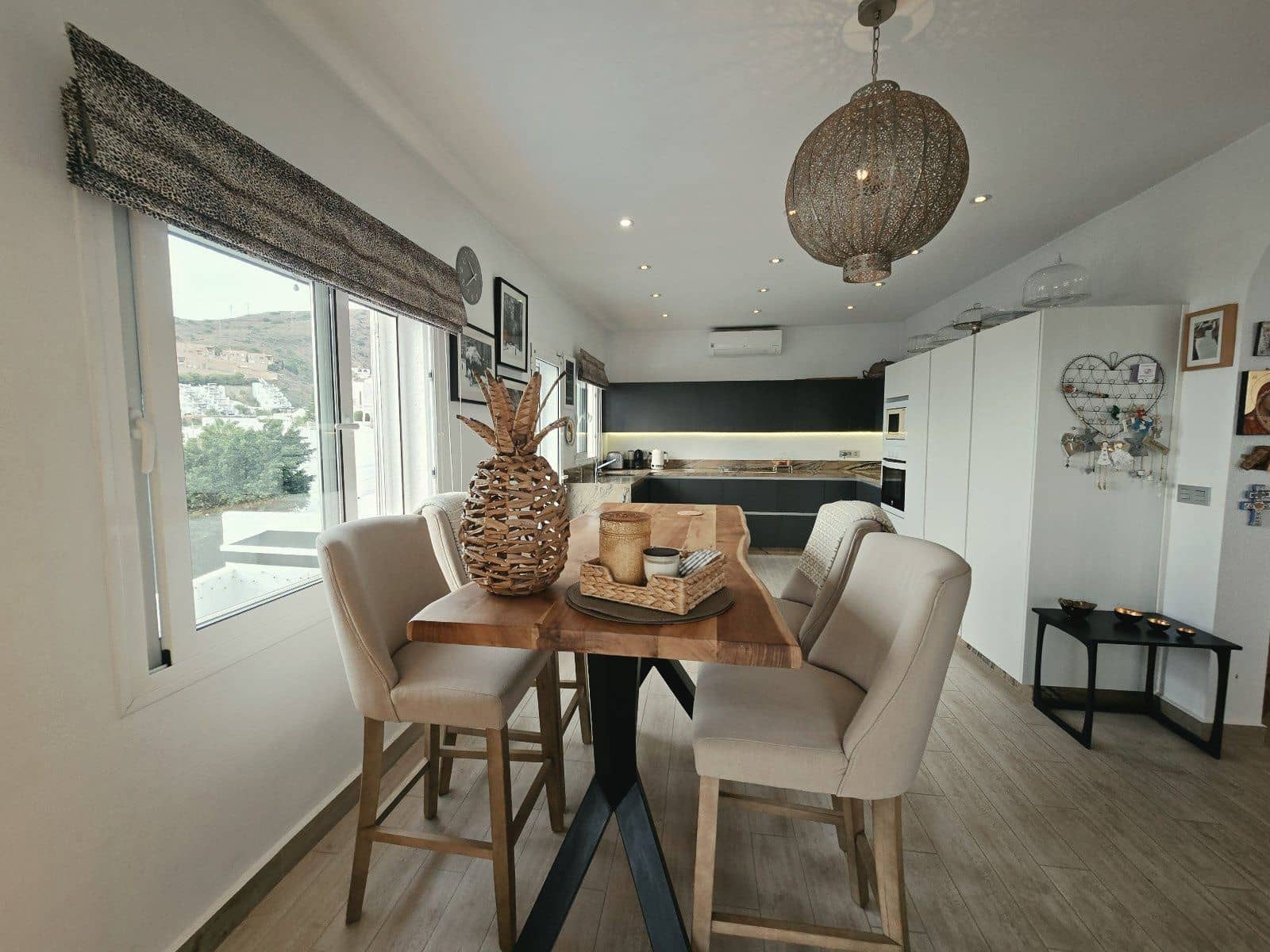 4 Zimmer Villa zu verkaufen in Mojacar mit Pool Garage - 950.000 € (Ref: 10135666)