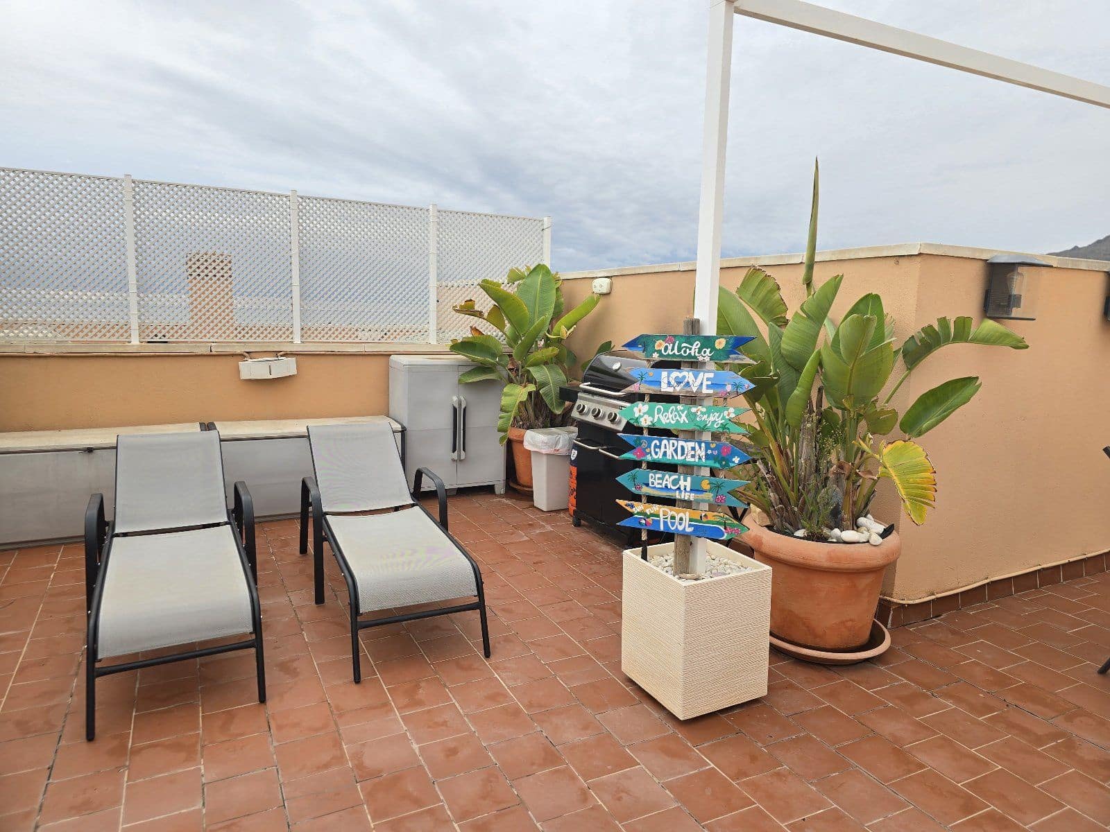 2 soverom Penthouse til salgs i Mojacar med svømmebasseng garasje - € 250 000 (Ref: 10163984)