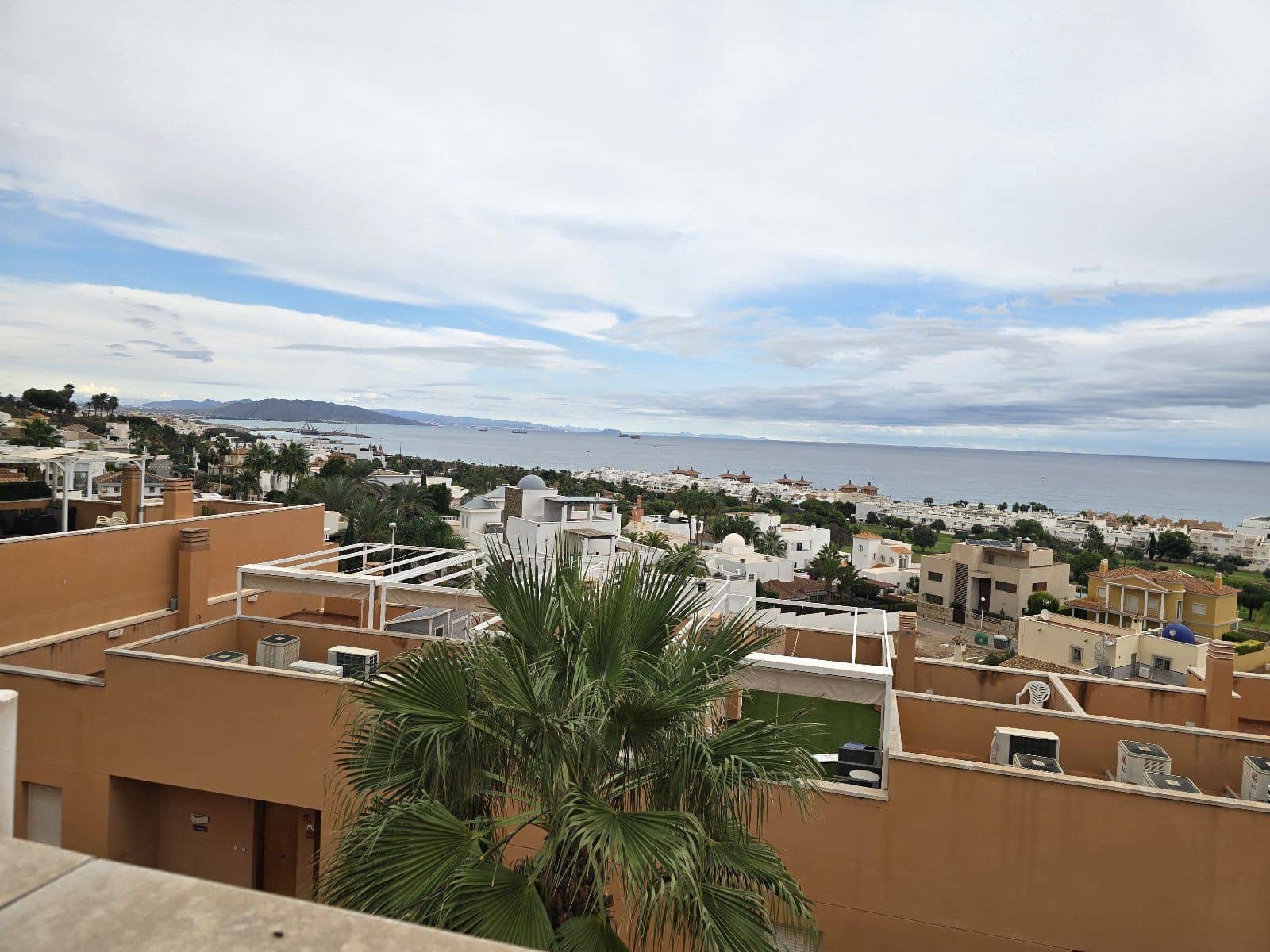 2 soverom Penthouse til salgs i Mojacar med svømmebasseng garasje - € 250 000 (Ref: 10163984)