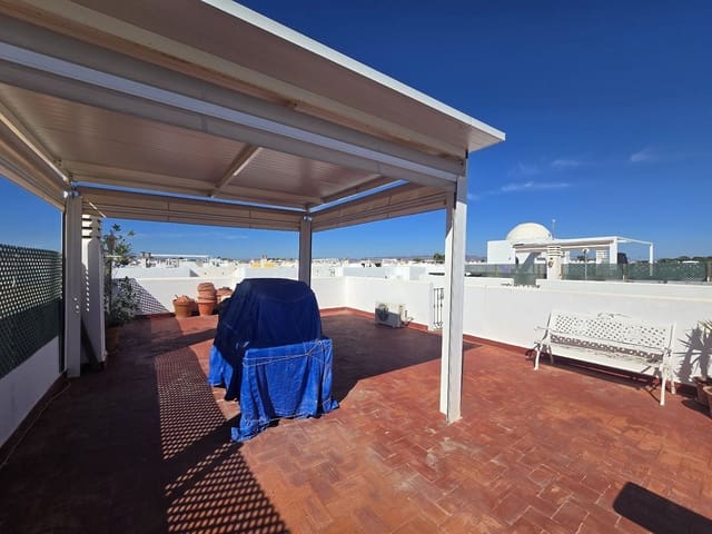 2 quarto Penthouse para venda em Las Marinas - Pueblo Laguna, Vera com piscina - 180 000 € (Ref: 10169404)
