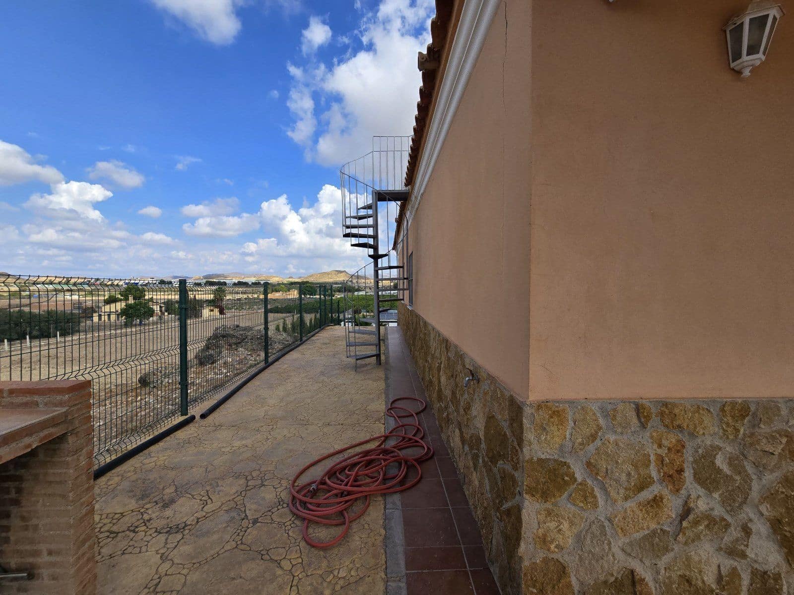 Chalet de 3 habitaciones en Antas en venta con piscina garaje - 699.900 € (Ref: 10170283)