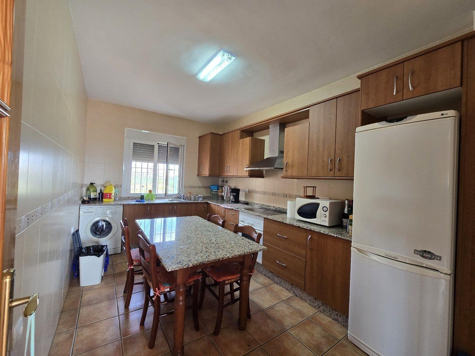 Chalet de 3 habitaciones en Antas en venta con piscina garaje - 699.900 € (Ref: 10170283)