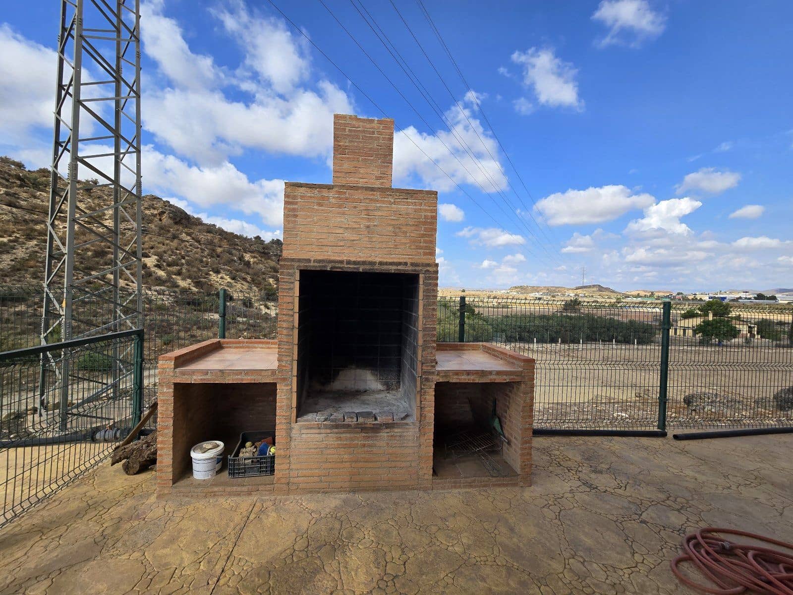 Chalet de 3 habitaciones en Antas en venta con piscina garaje - 699.900 € (Ref: 10170283)