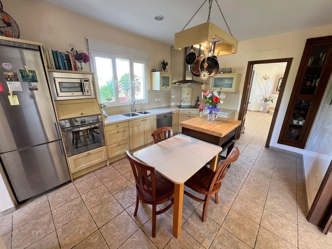 4 slaapkamer Villa te koop in Vera met zwembad garage - € 695.000 (Ref: 7447198)