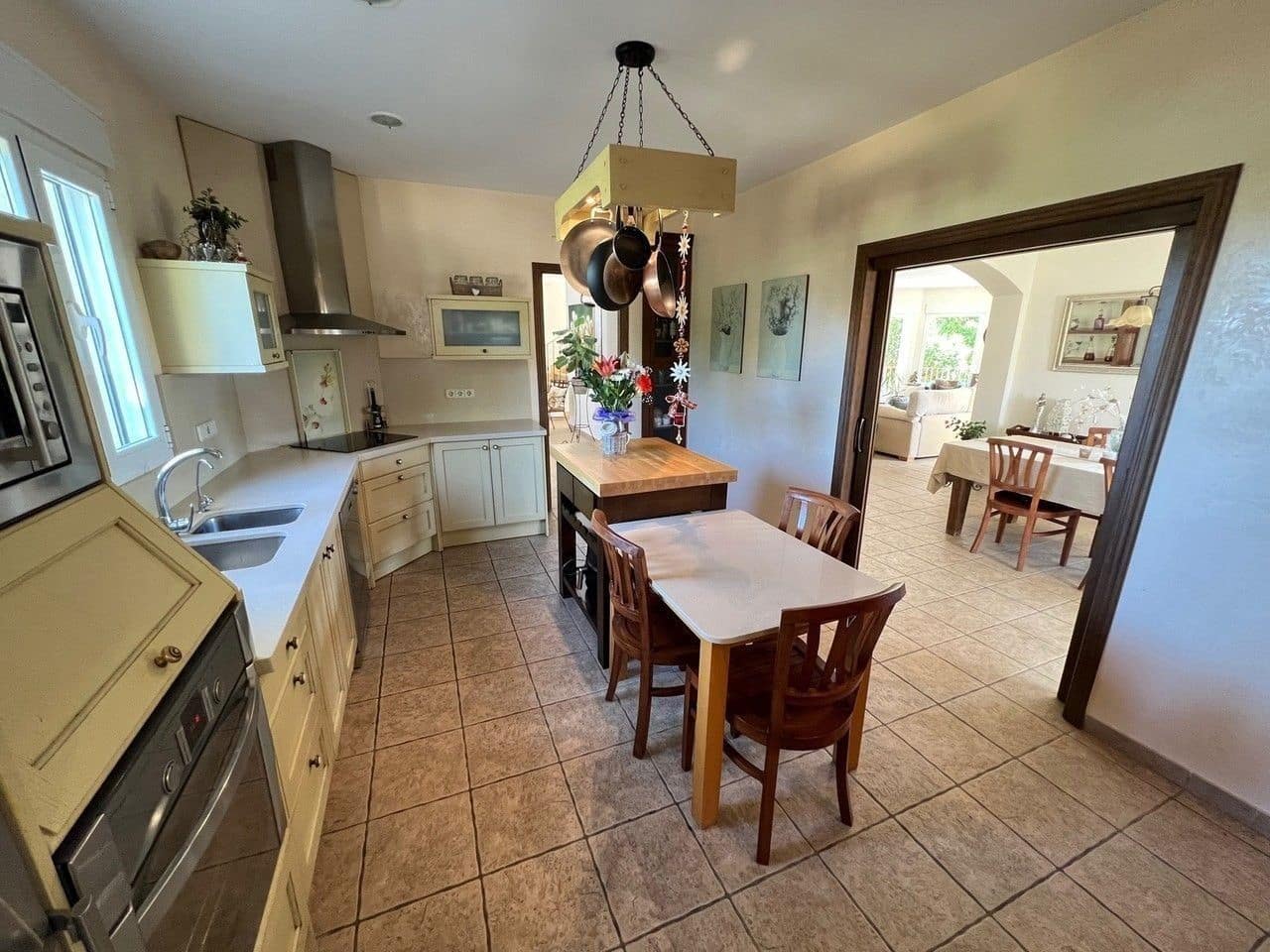 4 slaapkamer Villa te koop in Vera met zwembad garage - € 695.000 (Ref: 7447198)