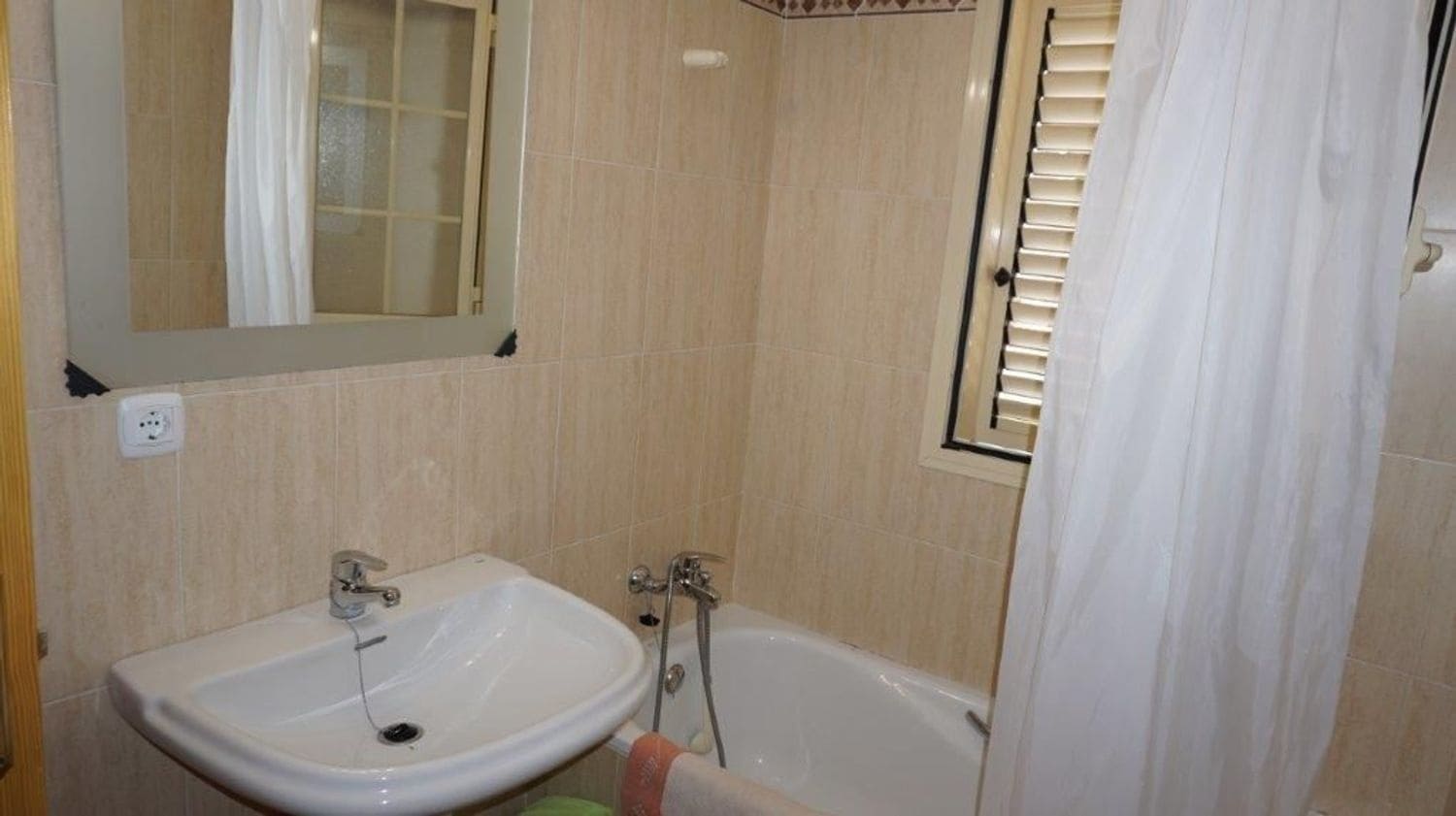 Piso de 3 habitaciones en Cuevas del Almanzora en venta - 159.000 € (Ref: 8331063)