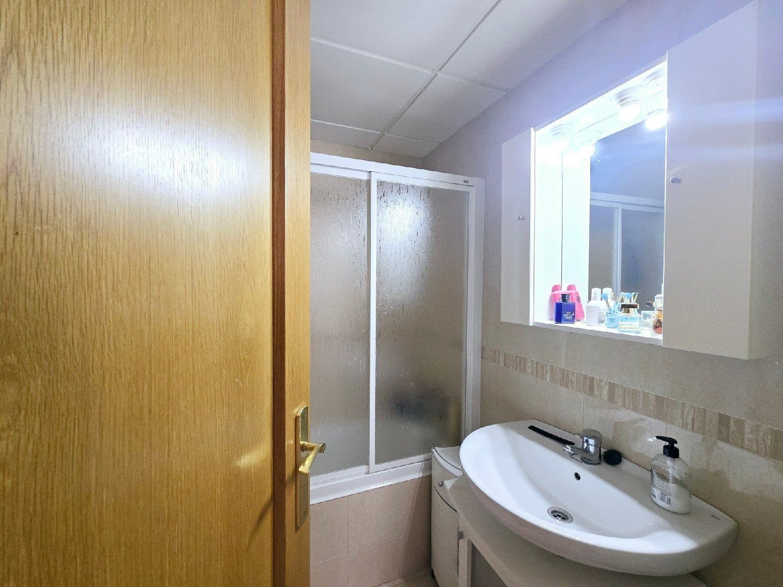 2 makuuhuone Asunto myytävänä paikassa Garrucha mukana 
autotalli - 115 000 € (Ref: 8456189)