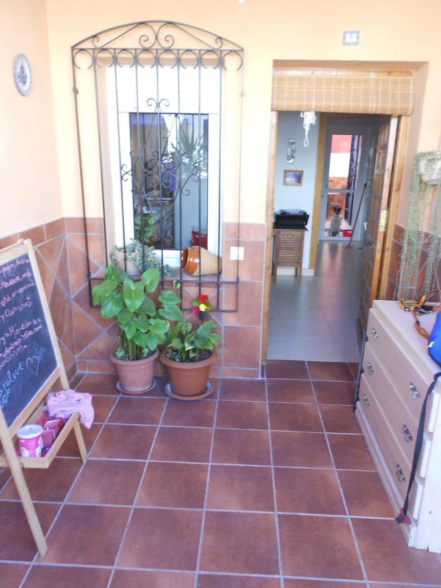 3 makuuhuone Omakotitalo myytävänä paikassa Vera - 199 000 € (Ref: 8598121)