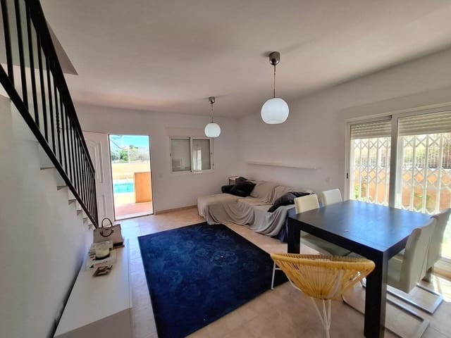 2 makuuhuone Omakotitalo myytävänä paikassa Cuevas del Almanzora mukana uima-altaan 
autotalli - 139 995 € (Ref: 8655507)