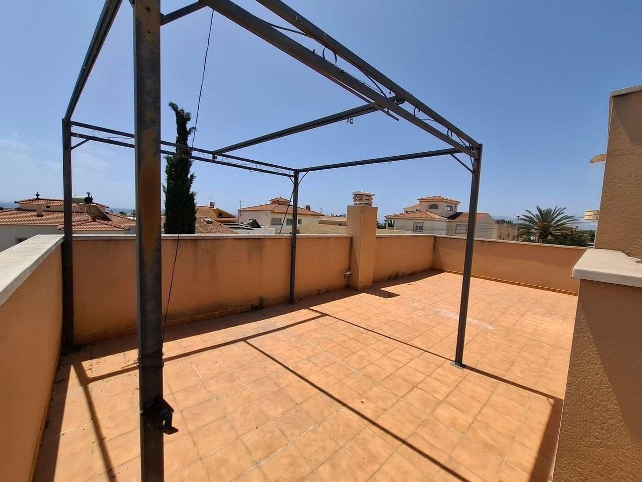 2 makuuhuone Omakotitalo myytävänä paikassa Cuevas del Almanzora mukana uima-altaan 
autotalli - 139 995 € (Ref: 8655507)