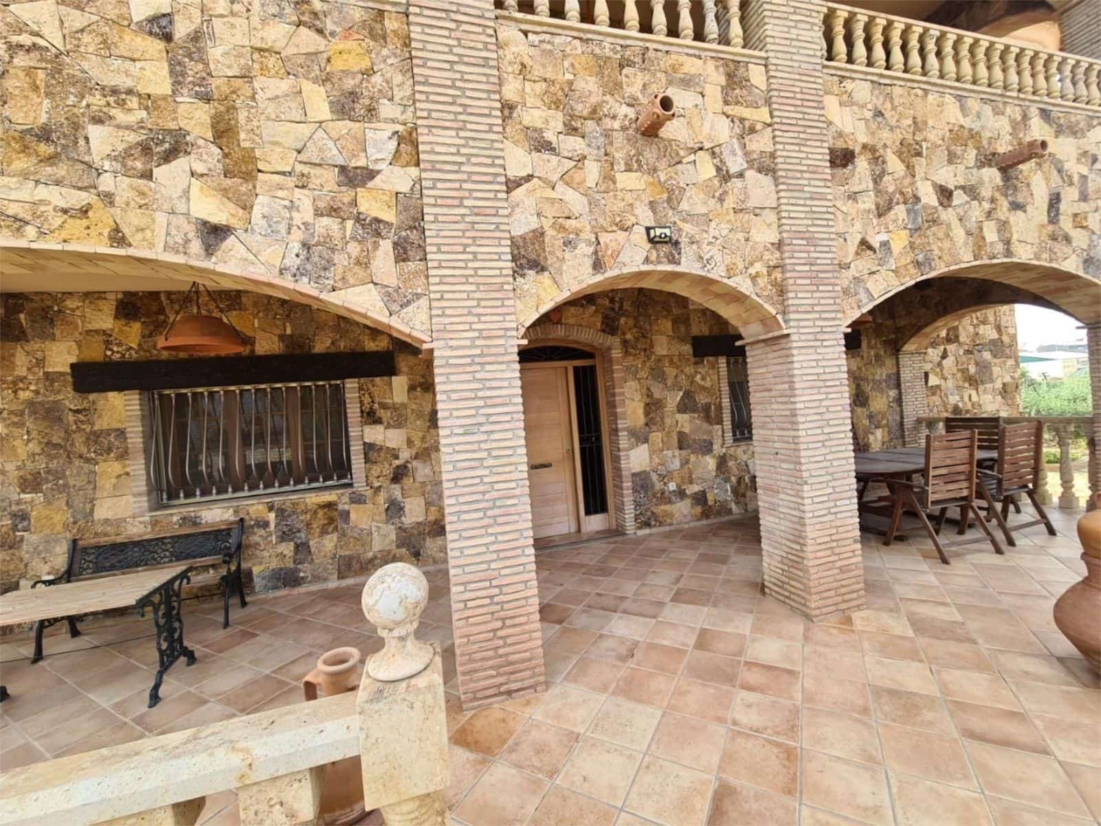 4 soverom Villa til salgs i Vera med svømmebasseng garasje - € 2 100 000 (Ref: 8692077)