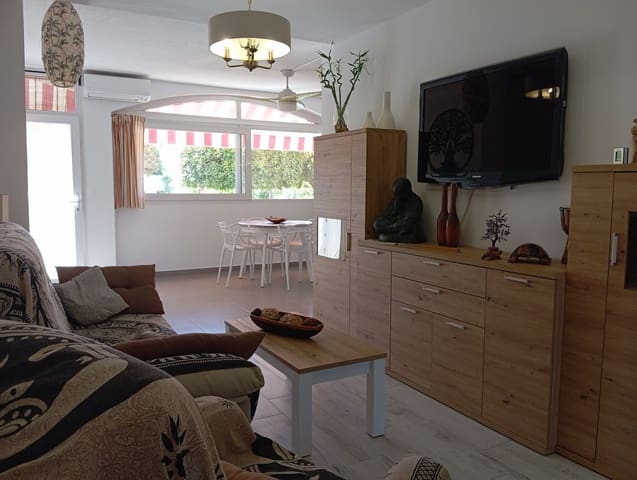 2 Zimmer Wohnung zu verkaufen in Cala Marqués, Vera mit Pool Garage - 236.500 € (Ref: 9379775)