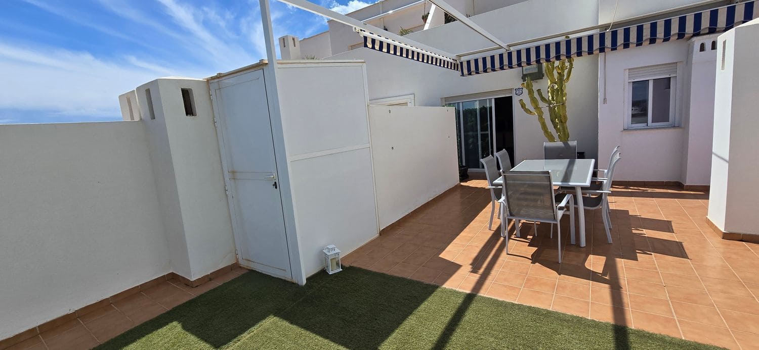 Piso de 2 habitaciones en Mojácar en venta con piscina garaje - 310.000 € (Ref: 9379777)