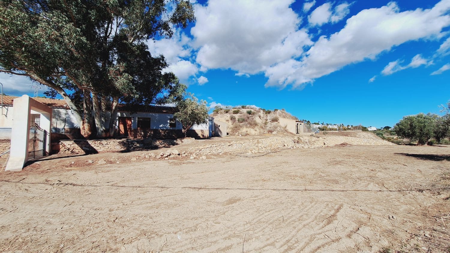 Bouwgrond te koop in Almeria stad - € 199.990 (Ref: 9379780)