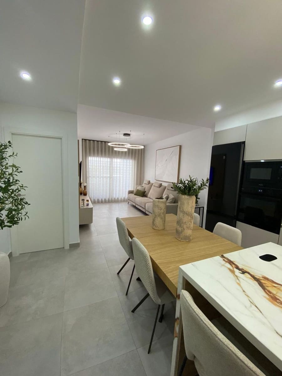 3 soveværelse Lejlighed til salg i Garrucha med swimmingpool garage - € 280.000 (Ref: 9379783)