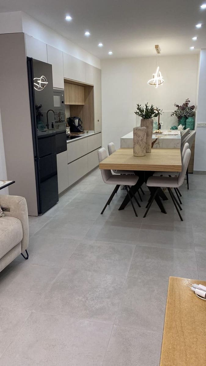 3 soveværelse Lejlighed til salg i Garrucha med swimmingpool garage - € 280.000 (Ref: 9379783)