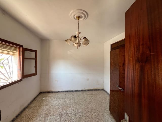 4 soverom Villa til salgs i Garrucha med garasje - € 175 000 (Ref: 9379786)