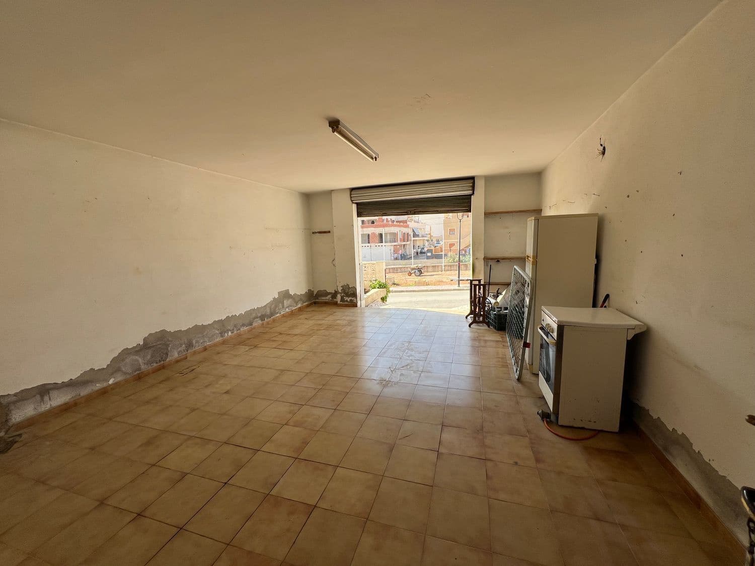 4 soverom Villa til salgs i Garrucha med garasje - € 175 000 (Ref: 9379786)