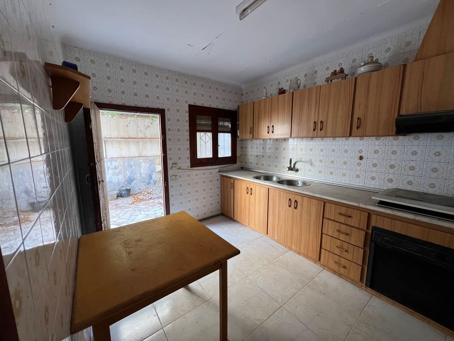 4 soverom Villa til salgs i Garrucha med garasje - € 175 000 (Ref: 9379786)