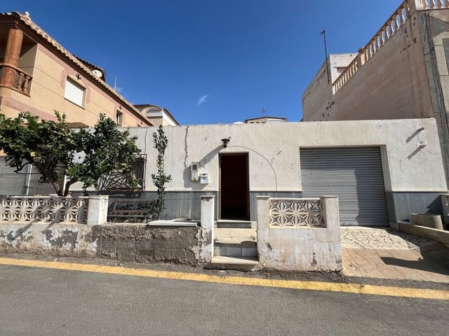 4 soverom Villa til salgs i Garrucha med garasje - € 175 000 (Ref: 9379786)