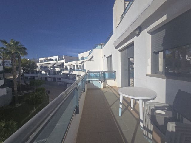 Piso de 3 habitaciones en Garrucha en venta con piscina garaje - 260.000 € (Ref: 9379797)