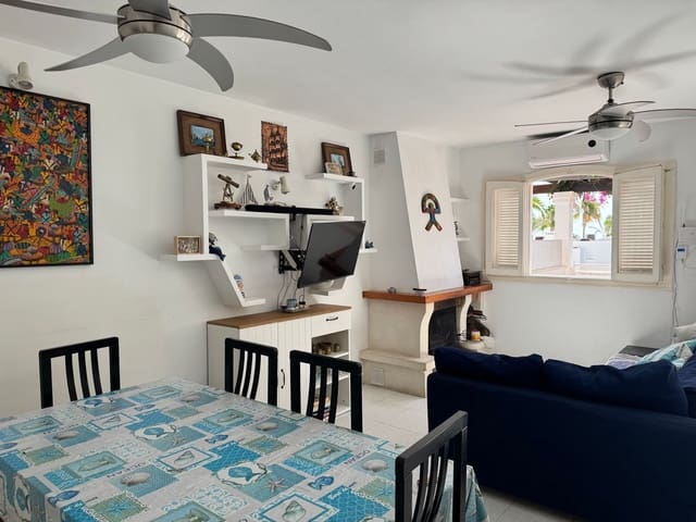 3 makuuhuone Omakotitalo myytävänä paikassa Mojácar mukana uima-altaan 
autotalli - 325 000 € (Ref: 9379801)