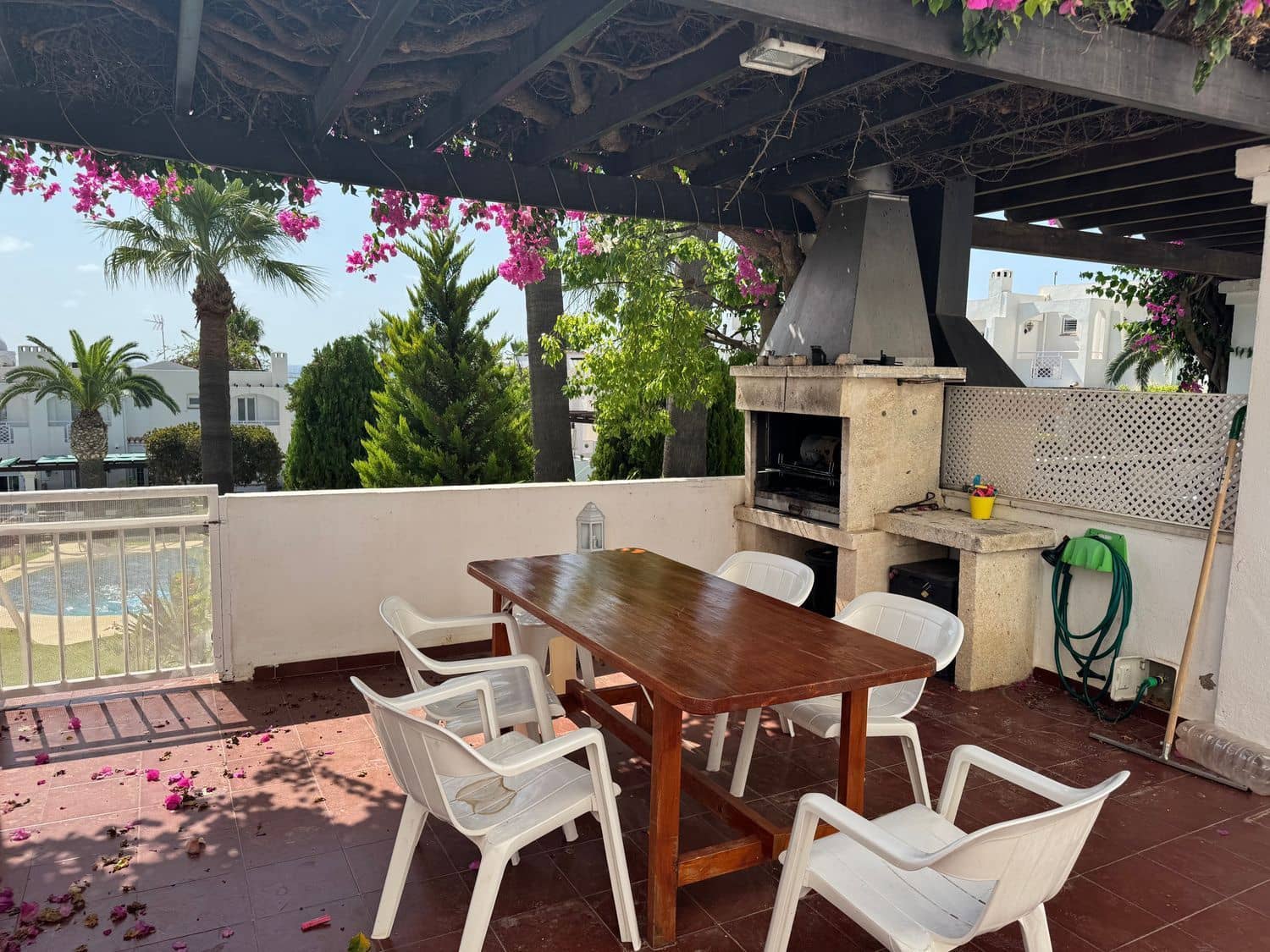 3 makuuhuone Omakotitalo myytävänä paikassa Mojacar mukana uima-altaan 
autotalli - 325 000 € (Ref: 9379801)