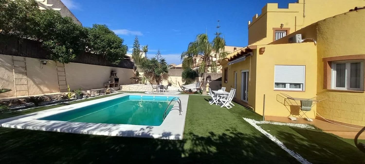 4 chambre Villa/Maison à vendre à Vera avec piscine - 379 500 € (Ref: 9379804)