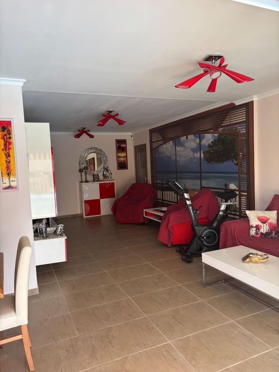 Chalet de 3 habitaciones en Pulpí en venta con piscina garaje - 447.000 € (Ref: 9379808)