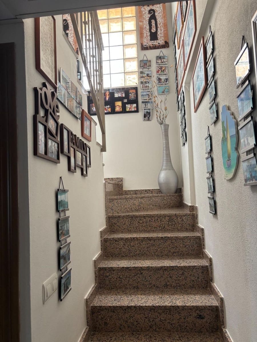 Chalet de 3 habitaciones en Pulpí en venta con piscina garaje - 447.000 € (Ref: 9379808)