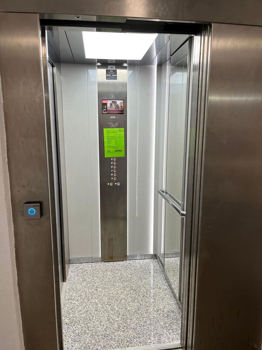 2 soverom Leilighet til salgs i Garrucha med svømmebasseng garasje - € 170 000 (Ref: 9379813)