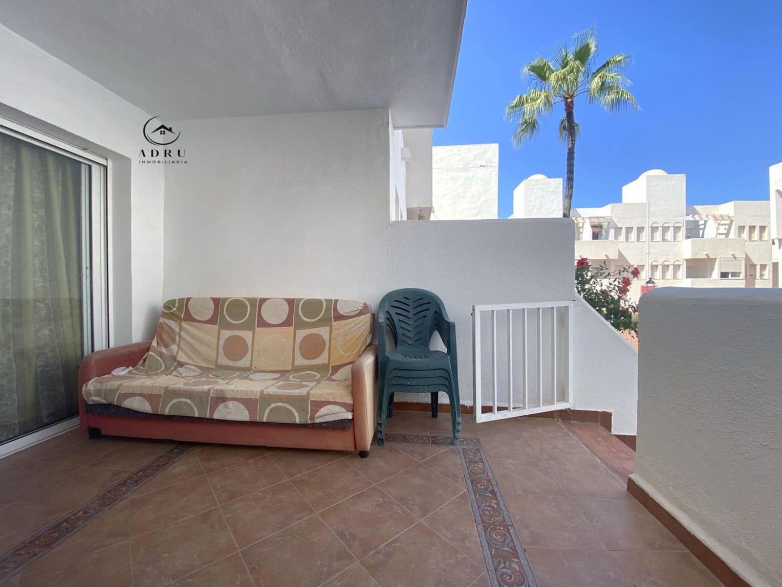 2 soverom Leilighet til salgs i Garrucha med svømmebasseng garasje - € 170 000 (Ref: 9379813)