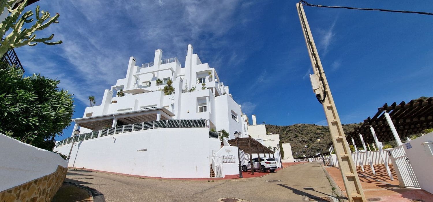 Piso de 3 habitaciones en Mojácar en venta con piscina garaje - 380.000 € (Ref: 9379814)