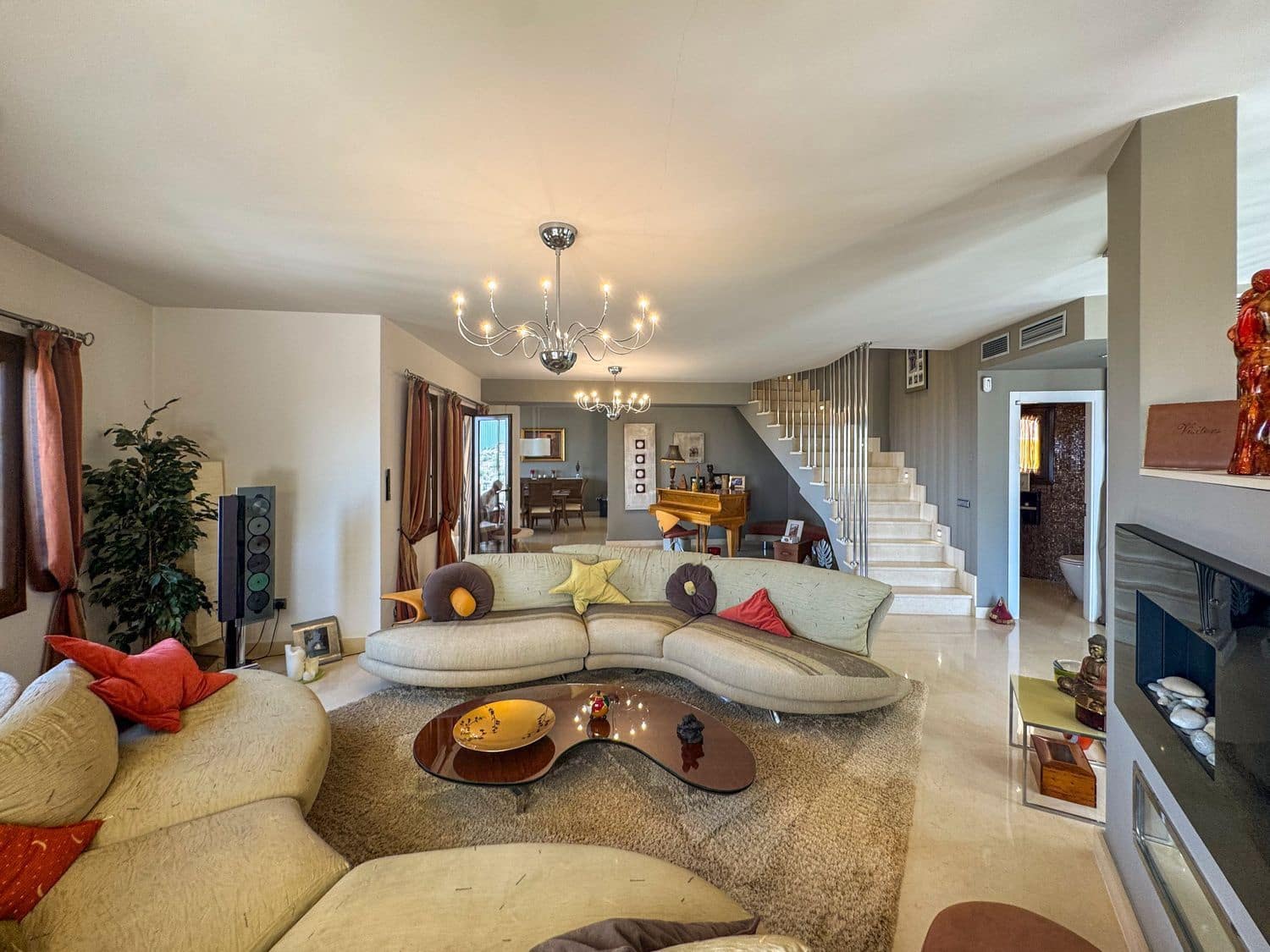 4 soverom Villa til salgs i Turre med svømmebasseng garasje - € 899 950 (Ref: 9379819)